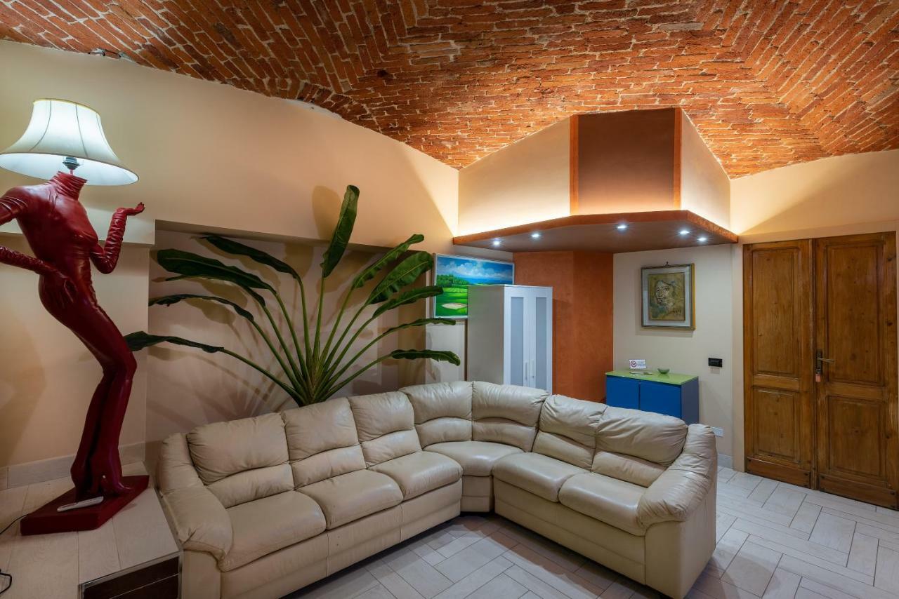 Villa Mery Casale Monferrato Exteriör bild