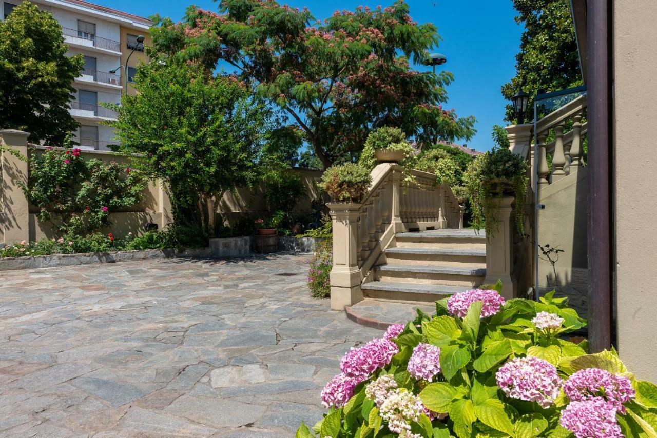 Villa Mery Casale Monferrato Exteriör bild